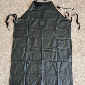 Lab Black Apron with Goggles